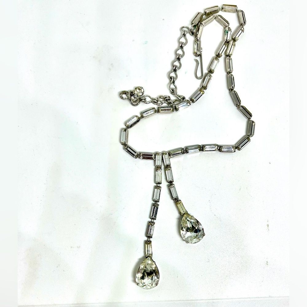 Vintage Y-Style Rhinestone Necklace
